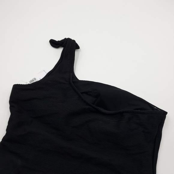 Old Navy Textured-Stripe One-Shoulder Swimsuit - Picture 7 of 9